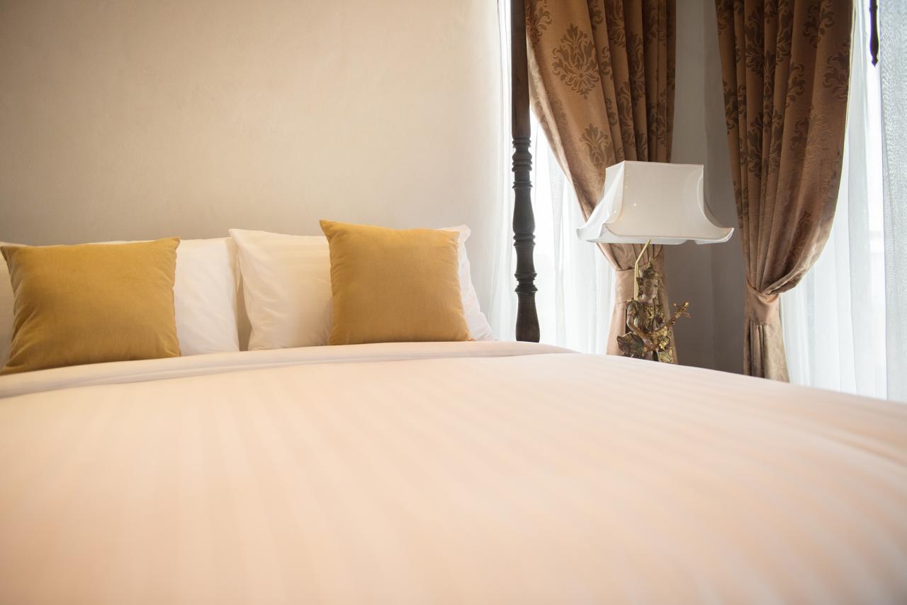 Shinnabhura Historic Boutique Hotel Phitsanulok Exterior foto