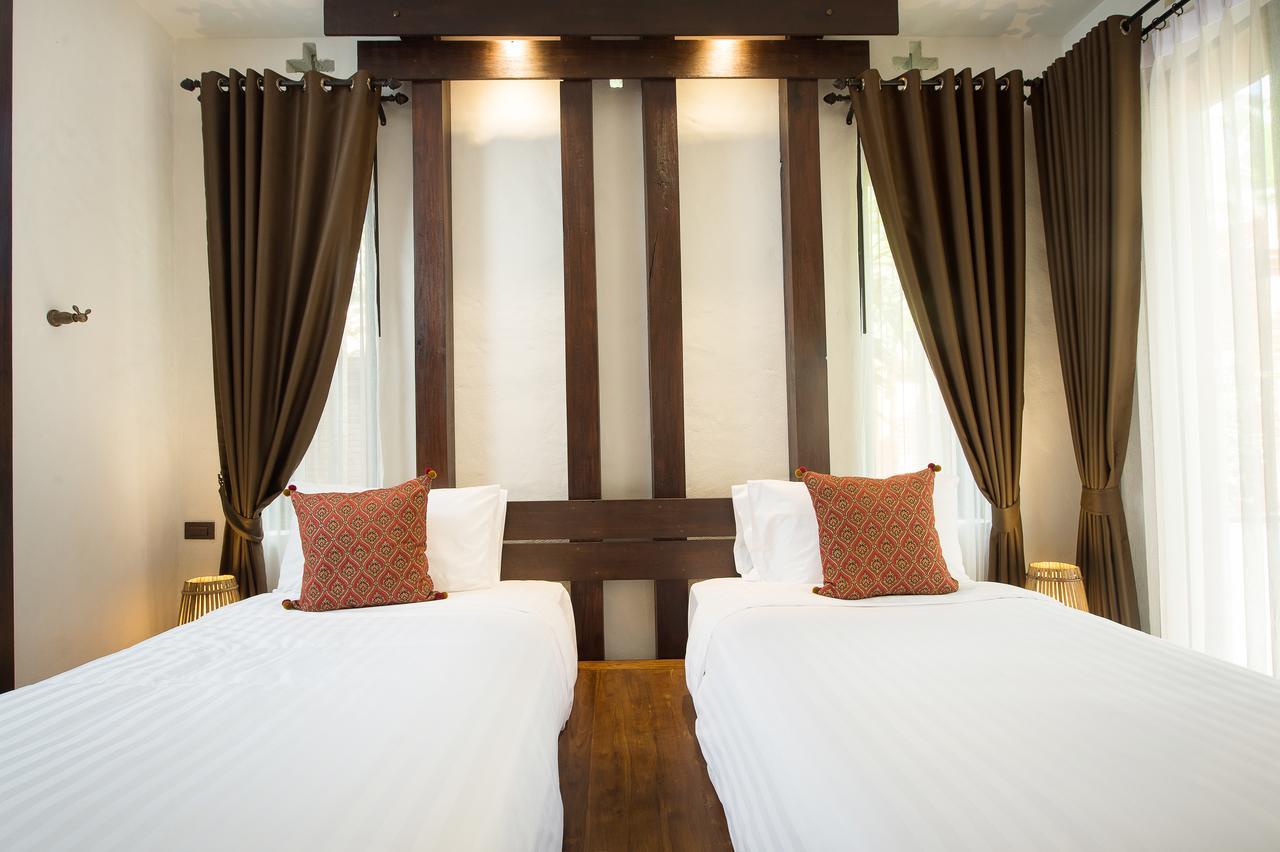 Shinnabhura Historic Boutique Hotel Phitsanulok Exterior foto