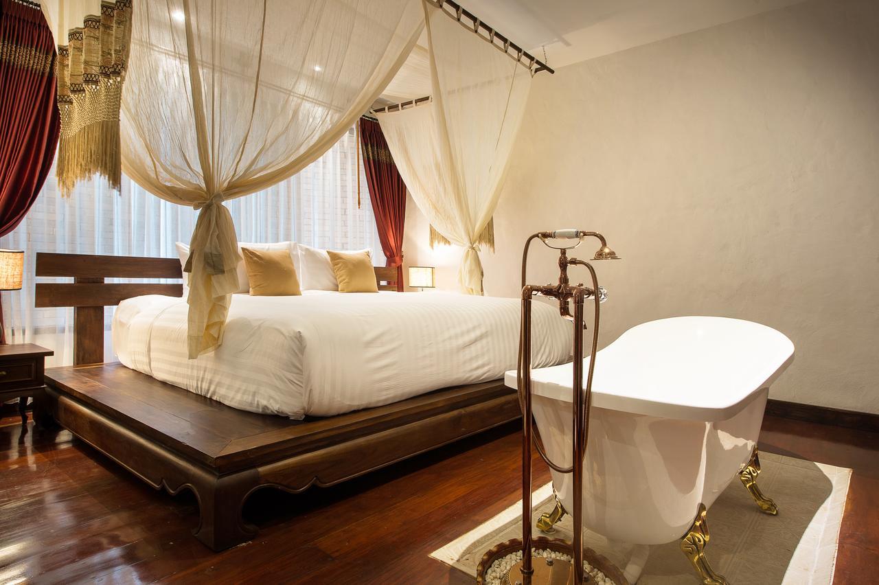 Shinnabhura Historic Boutique Hotel Phitsanulok Exterior foto