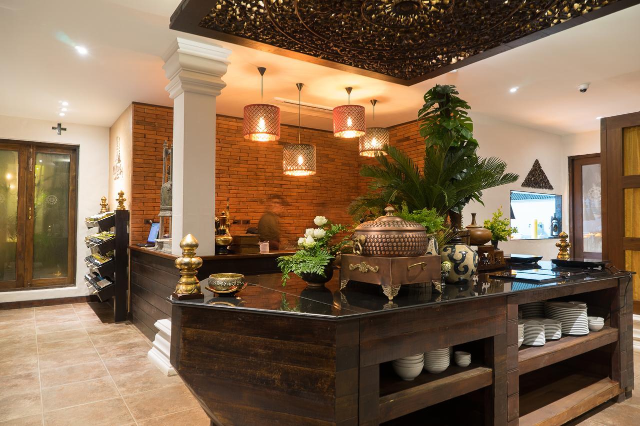 Shinnabhura Historic Boutique Hotel Phitsanulok Exterior foto